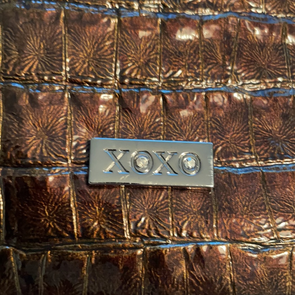 XOXO tote - Picture 4 of 7